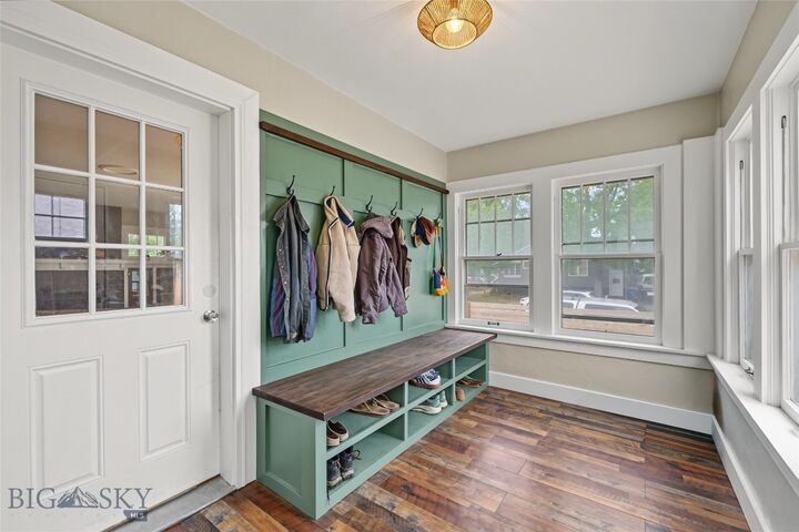 Property Photo:  725 W Callender Street  MT 59047 