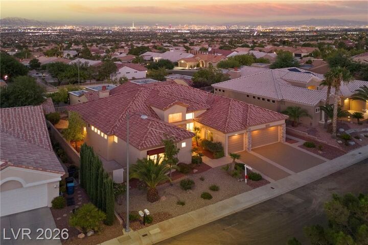Property Photo: 2548 Faiss Drive NV 89134