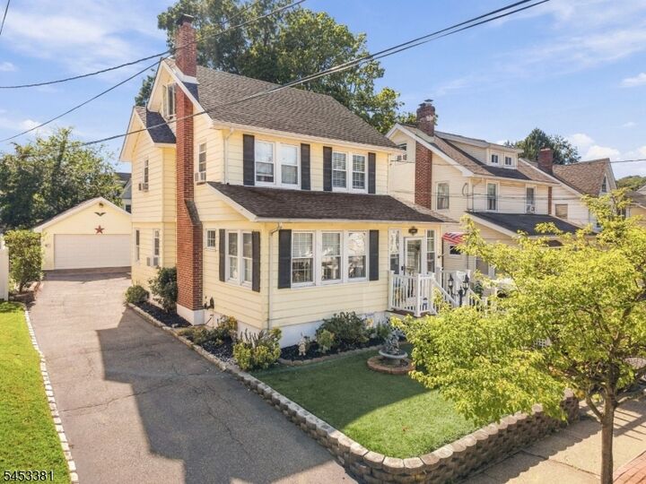 Property Photo:  62 Kirk St  NJ 07052 