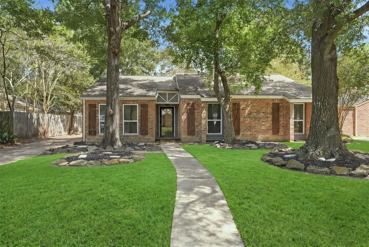 Property Photo: 3118 Cascade Creek Drive TX 77339