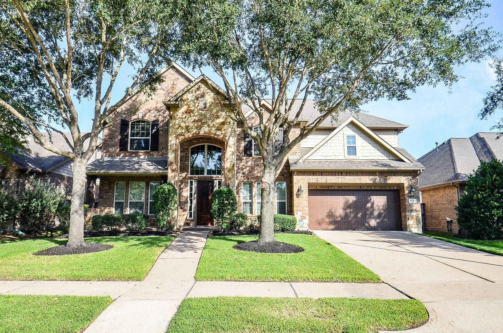 Property Photo:  9931 Hutton Park Drive  TX 77494 