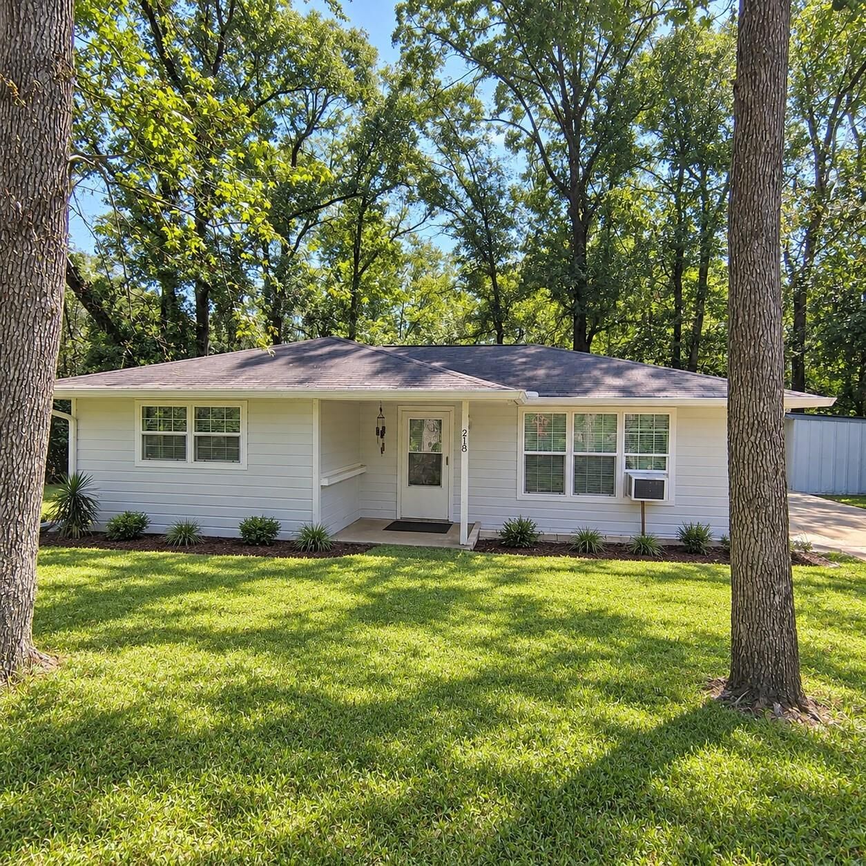 Property Photo:  218 Bonnie Blue Lane  TX 77351 