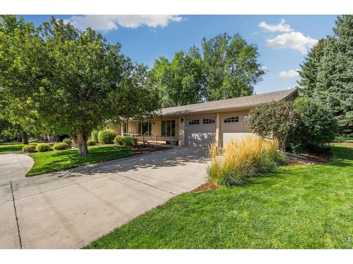 Property Photo: 2209 Turnberry Rd CO 80524