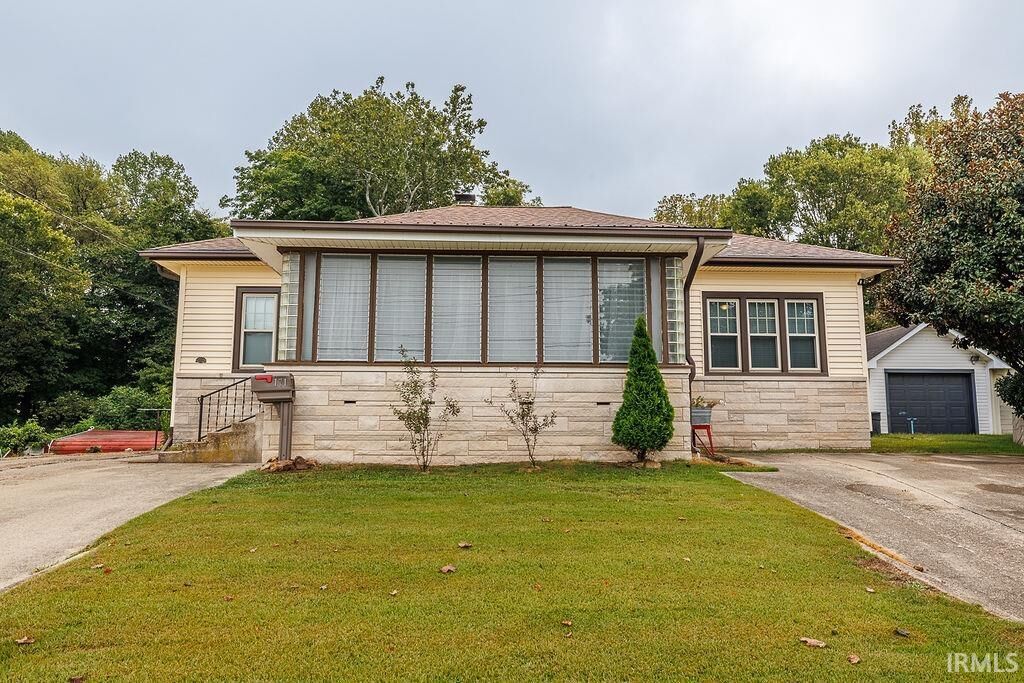 Property Photo:  171 N Lewis Street  IN 47424 