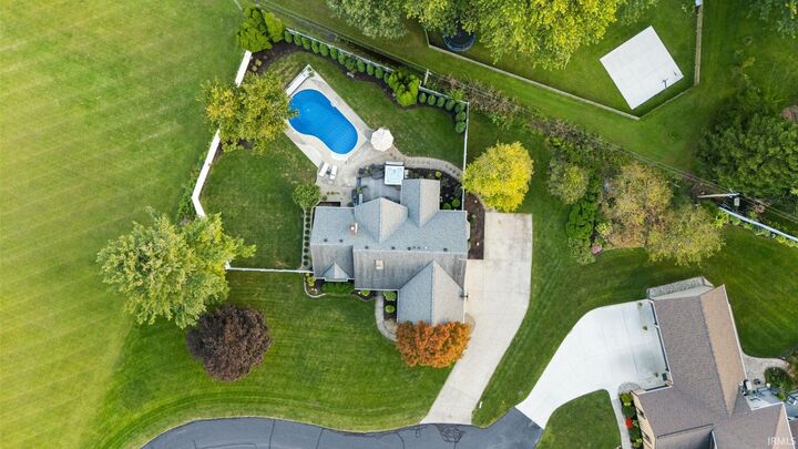 Property Photo: 9022 S Bay Court IN 46774-2414