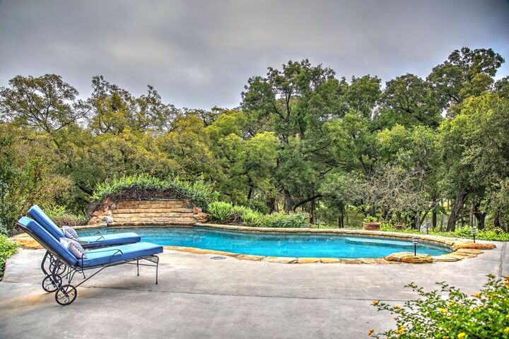 Property Photo:  889 Hwy 39  TX 78025 