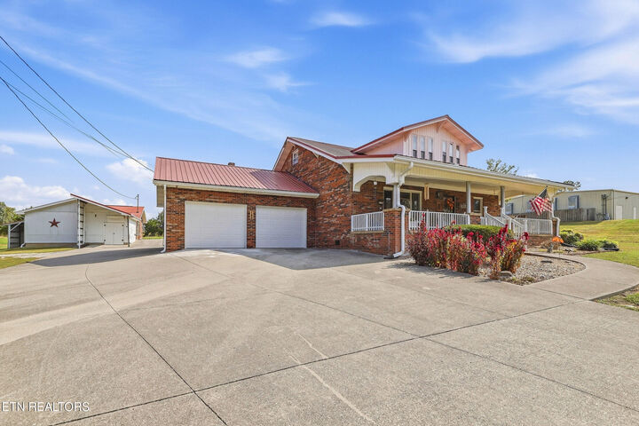Property Photo:  120 Hansard Rd  TN 37807 