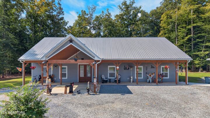 Property Photo: 1036 Stokley Court TN 37725