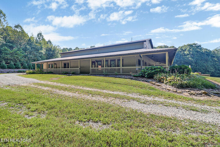 Property Photo:  1546 Earl Jones Rd  TN 38555 