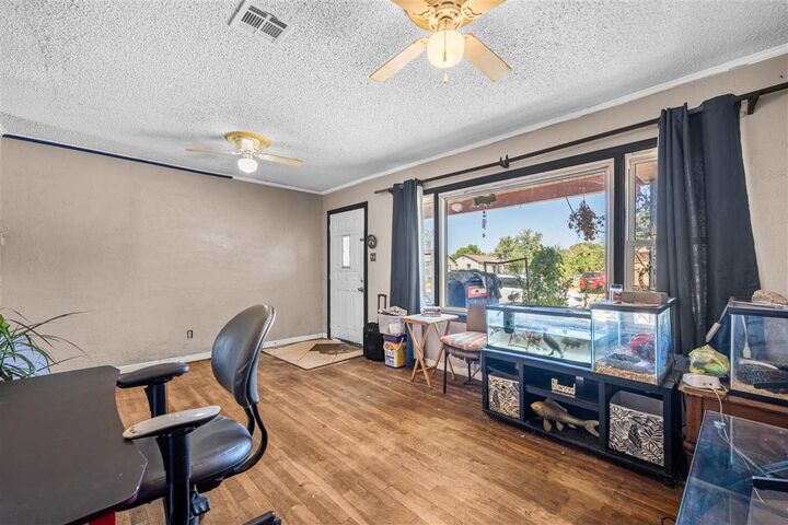 Property Photo: 1218 NW Bessie Ave OK 73507