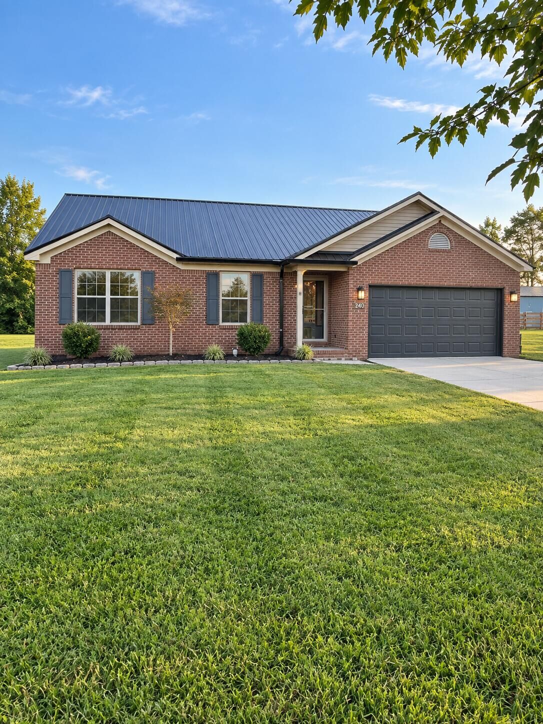 Property Photo: 240 Wilshire Way KY 40475
