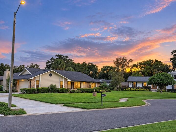 Property Photo: 1381 Blue Spruce Court FL 32708