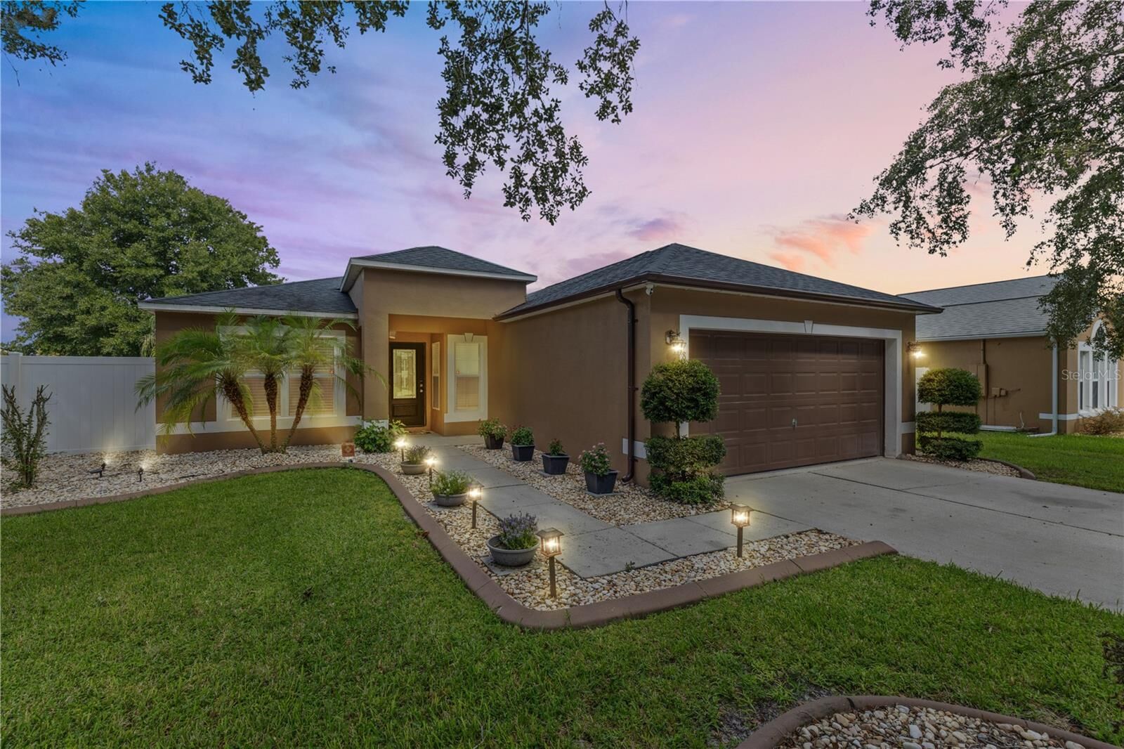 Property Photo: 785 Welch Hill Circle FL 32712