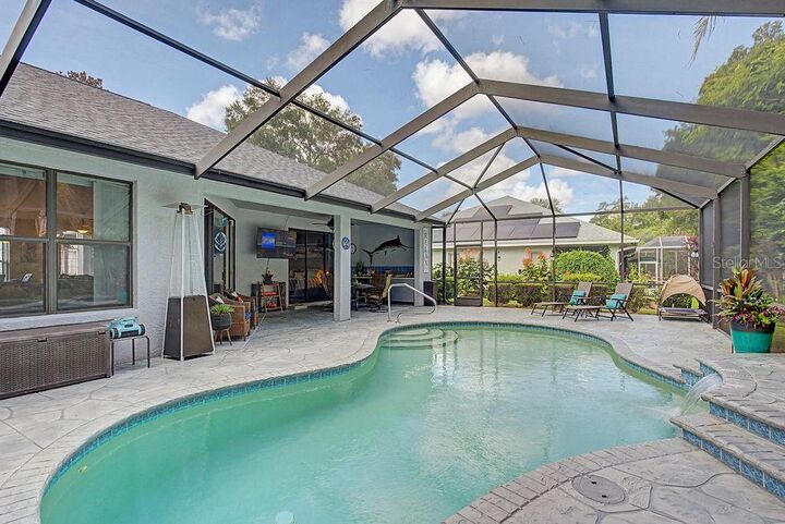Property Photo: 19341 SW 82nd Place Road FL 34432
