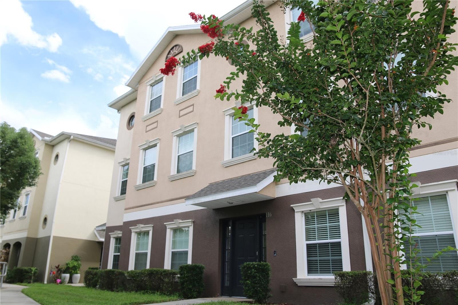 Property Photo: 10144 Arbor Run Drive 116 FL 33647