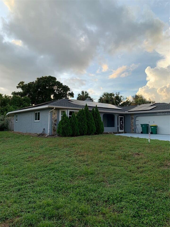 Property Photo:  2211 Hardey Street 1  FL 33980 