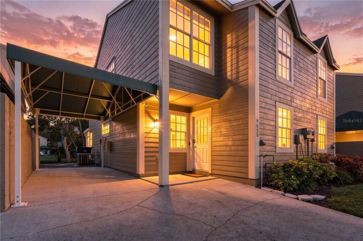 Property Photo:  9020 Lake Place Lane 9020  FL 33634 