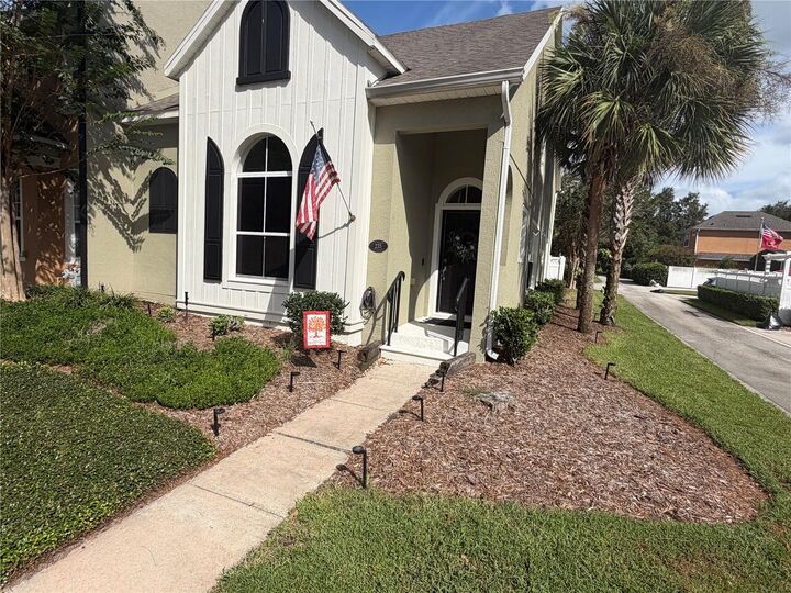 Property Photo:  235 Endicott Way  FL 32724 