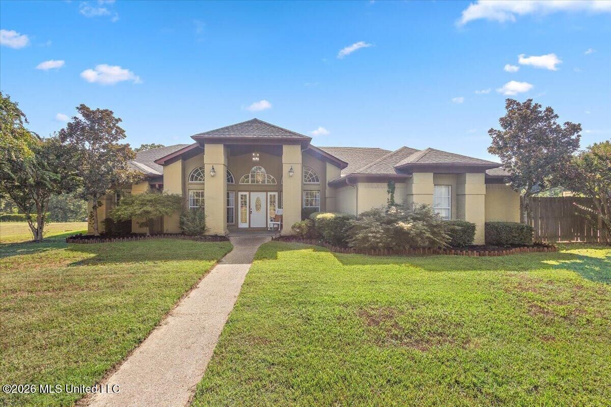 Property Photo: 14265 Harrison Drive MS 38611