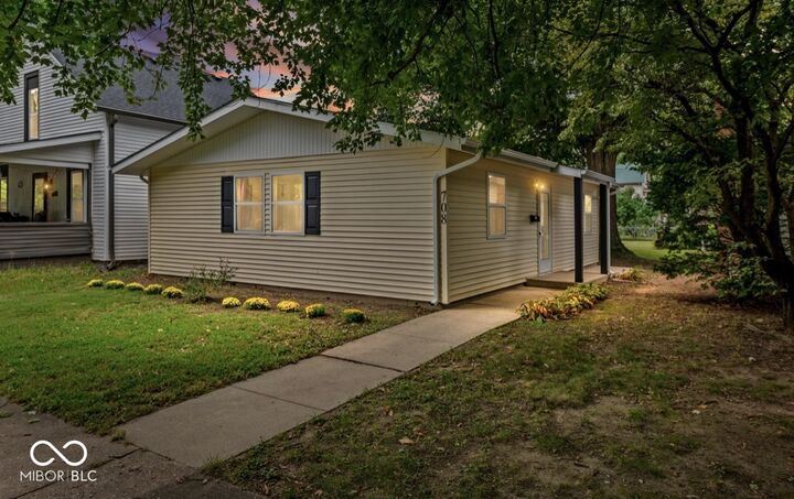 Property Photo:  708 Jefferson Street  IN 47932 