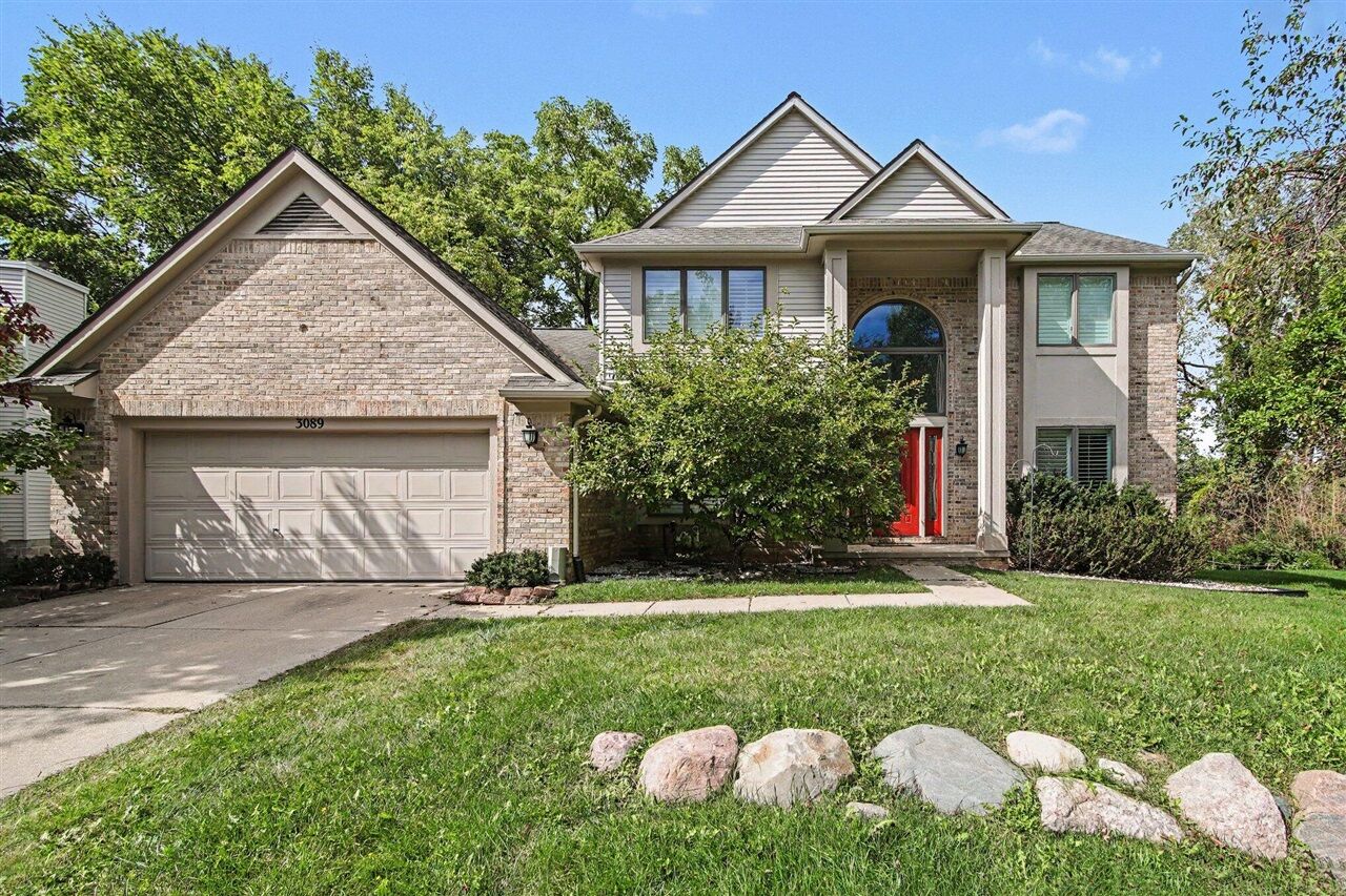 Property Photo: 3089 N Foxridge Court MI 48105-9201