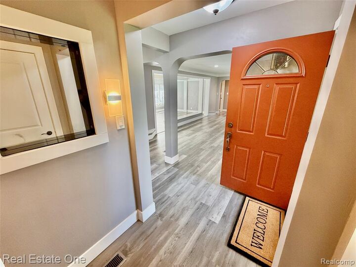 Property Photo: 41901 Woodbrook Drive MI 48188 2622