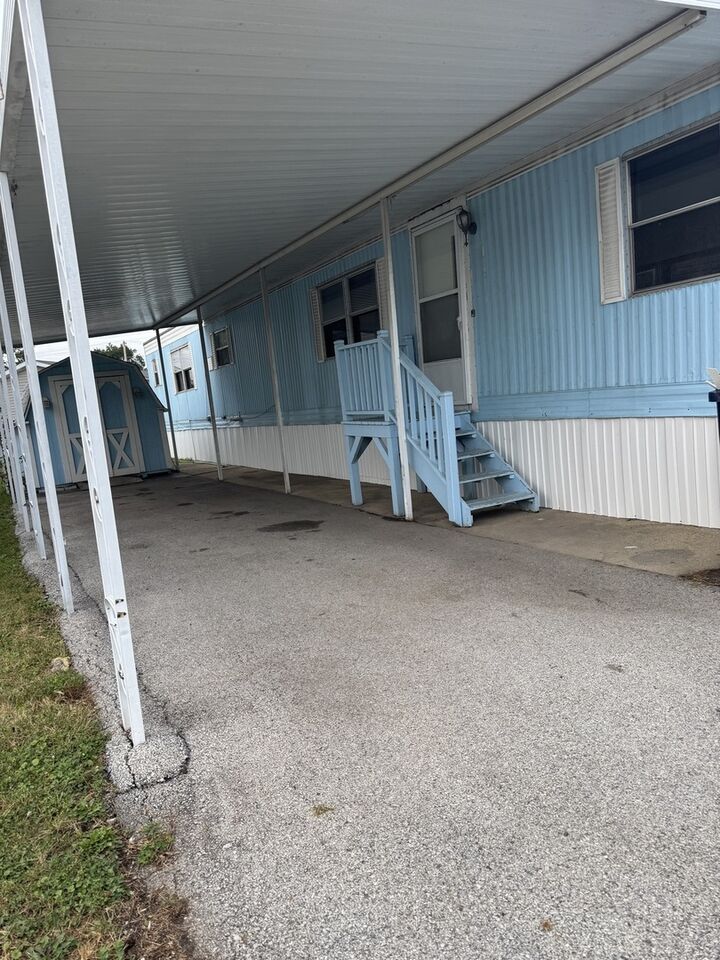 Property Photo:  8800 S Harlem Avenue 1877  IL 60455 