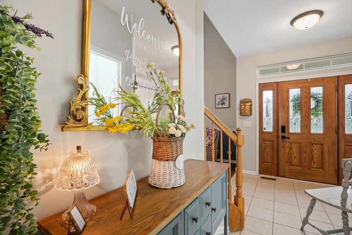 Property Photo:  2214 W Waterford Court  IL 60073 