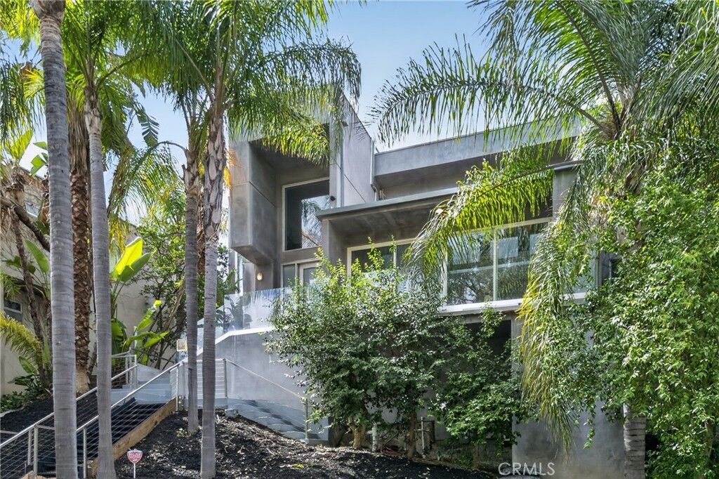 Property Photo:  21530 Yucatan Avenue  CA 91364 