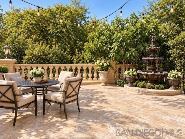 Property Photo:  12582 Avenida Tineo  CA 92128 