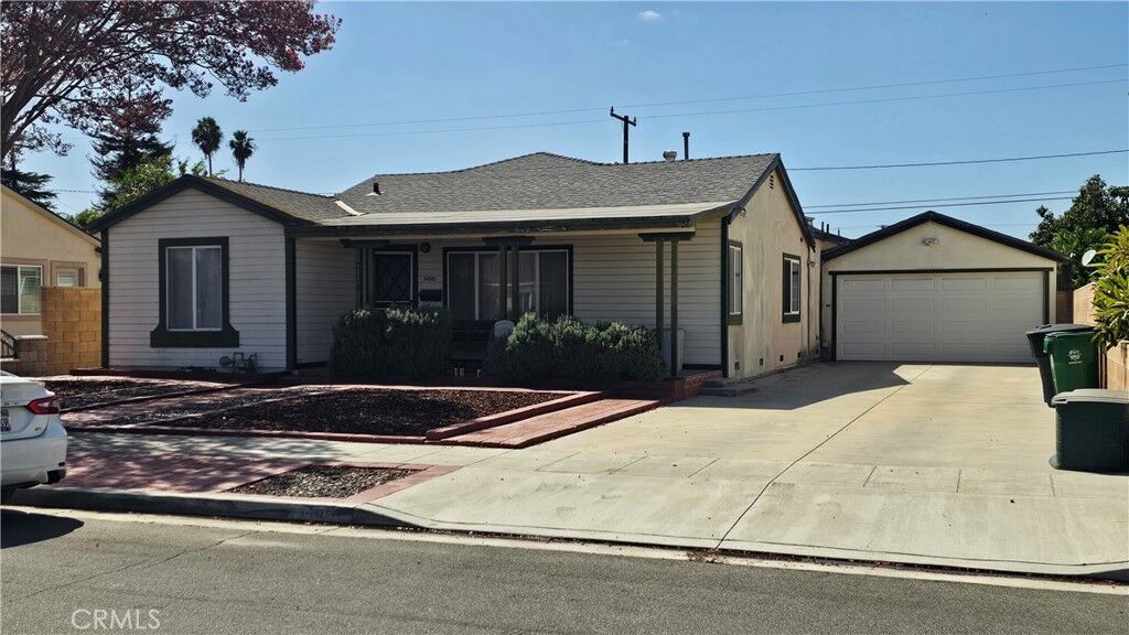Property Photo:  14561 Harper  CA 92655 