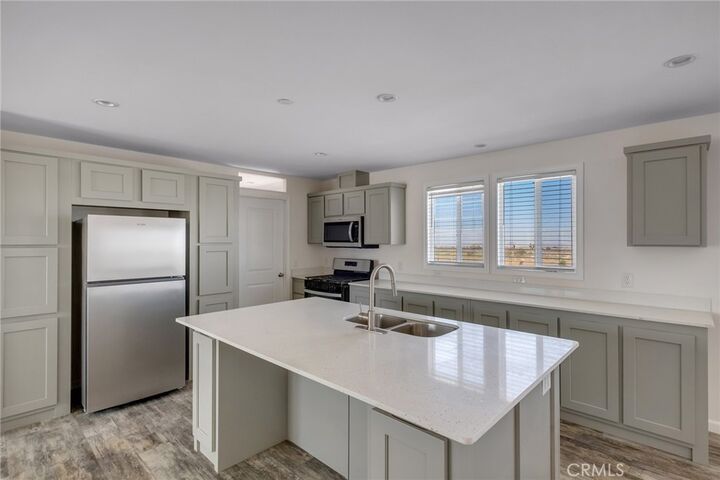 Property Photo: 2350 Olivera CA 92372