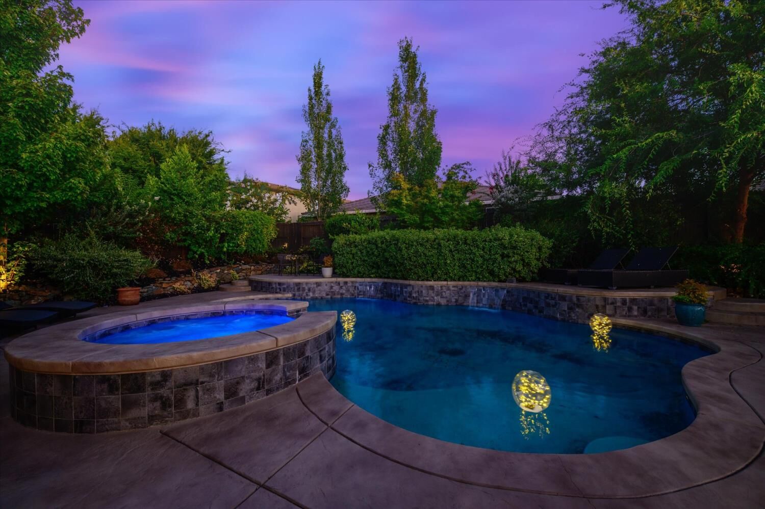 Property Photo: 2178 Aiken Way CA 95762