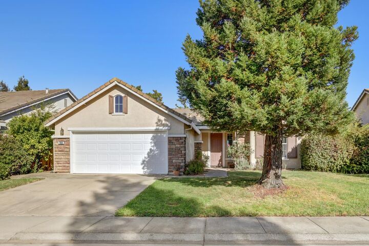 Property Photo:  1868 Santa Ines Street  CA 95747 
