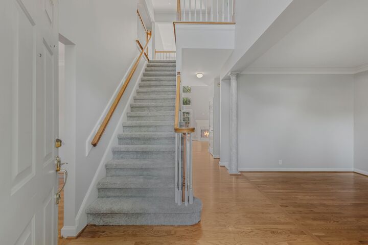 Property Photo:  413 Madia Vale Dr  TN 37221 
