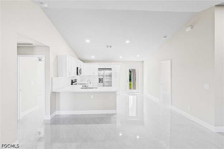 Property Photo: 180 Peerless Street FL 33974