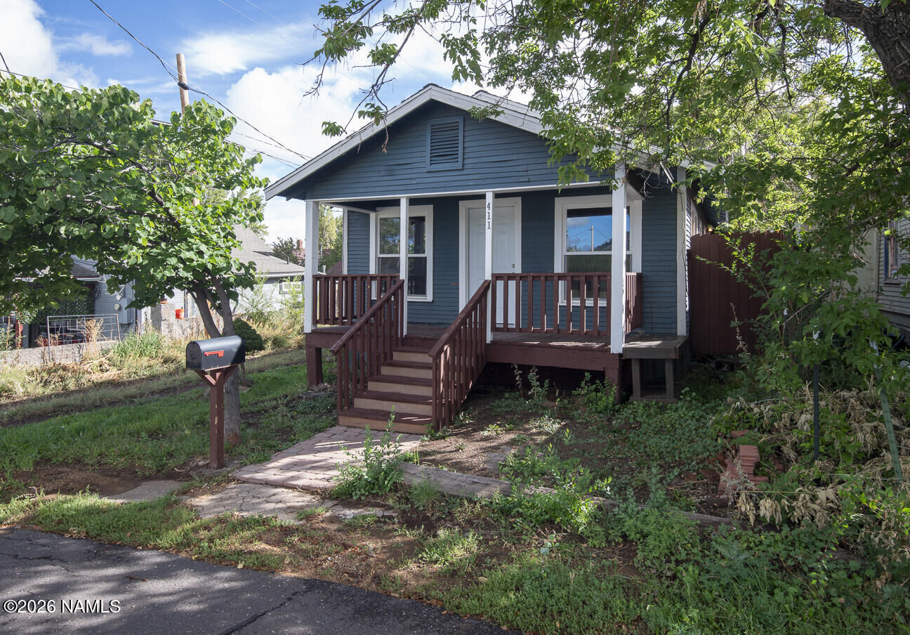 Property Photo:  411 S 4th Street  AZ 86046 