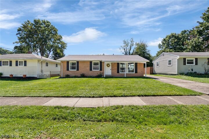 Property Photo: 139 Lindsey Road OH 44262