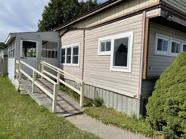 Property Photo:  3 Willow Street  NH 03833 