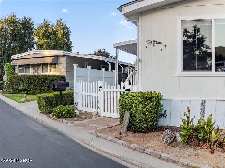 Property Photo: 15 Paseo Del Rio CA 93463