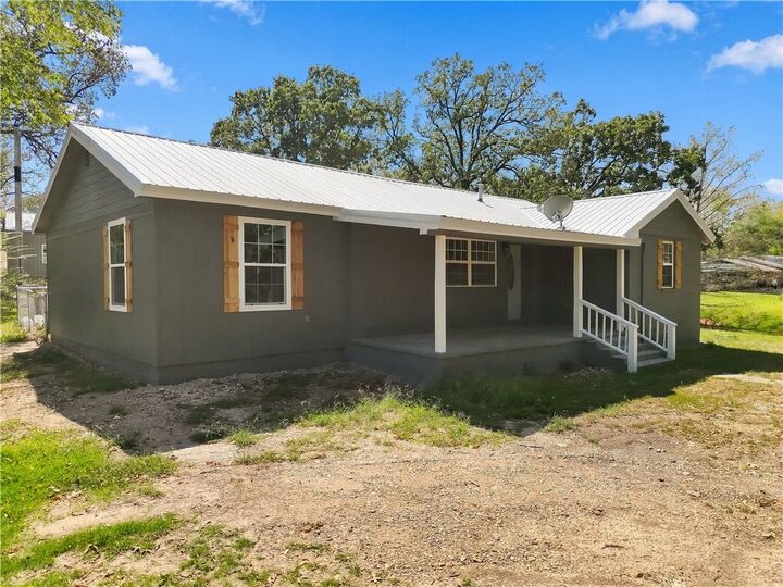 Property Photo: 471846 E 840 Road OK 74960