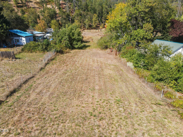 Property Photo:  0 Or-62  OR 97541 