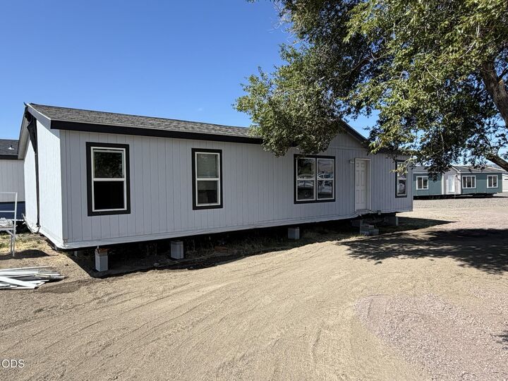 Property Photo: 5555 Washburn Way OR 97603