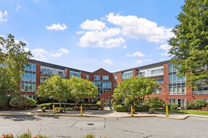 Property Photo: 487 Place Ln 487 MA 01801