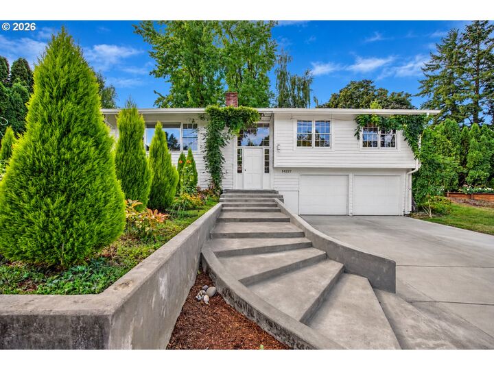 Property Photo:  14227 SE Bonnie Way  OR 97267 