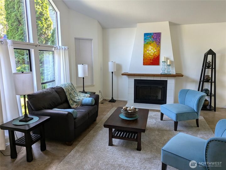 Property Photo:  1125 S 23rd  WA 98055 