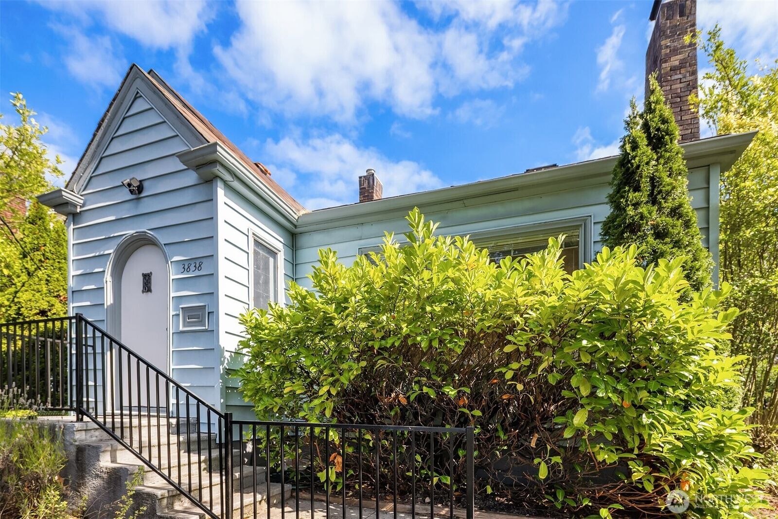 Property Photo: 3838 38th Avenue S WA 98118
