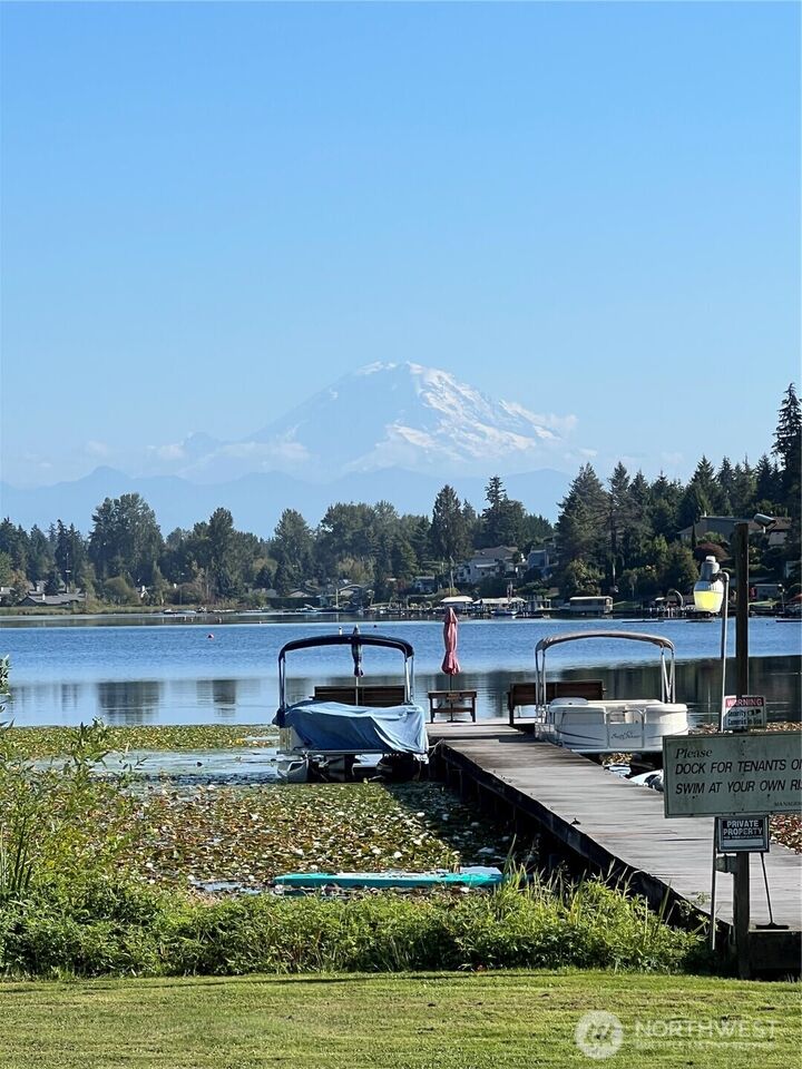 Property Photo: 25739 135th Avenue SE 42 WA 98042