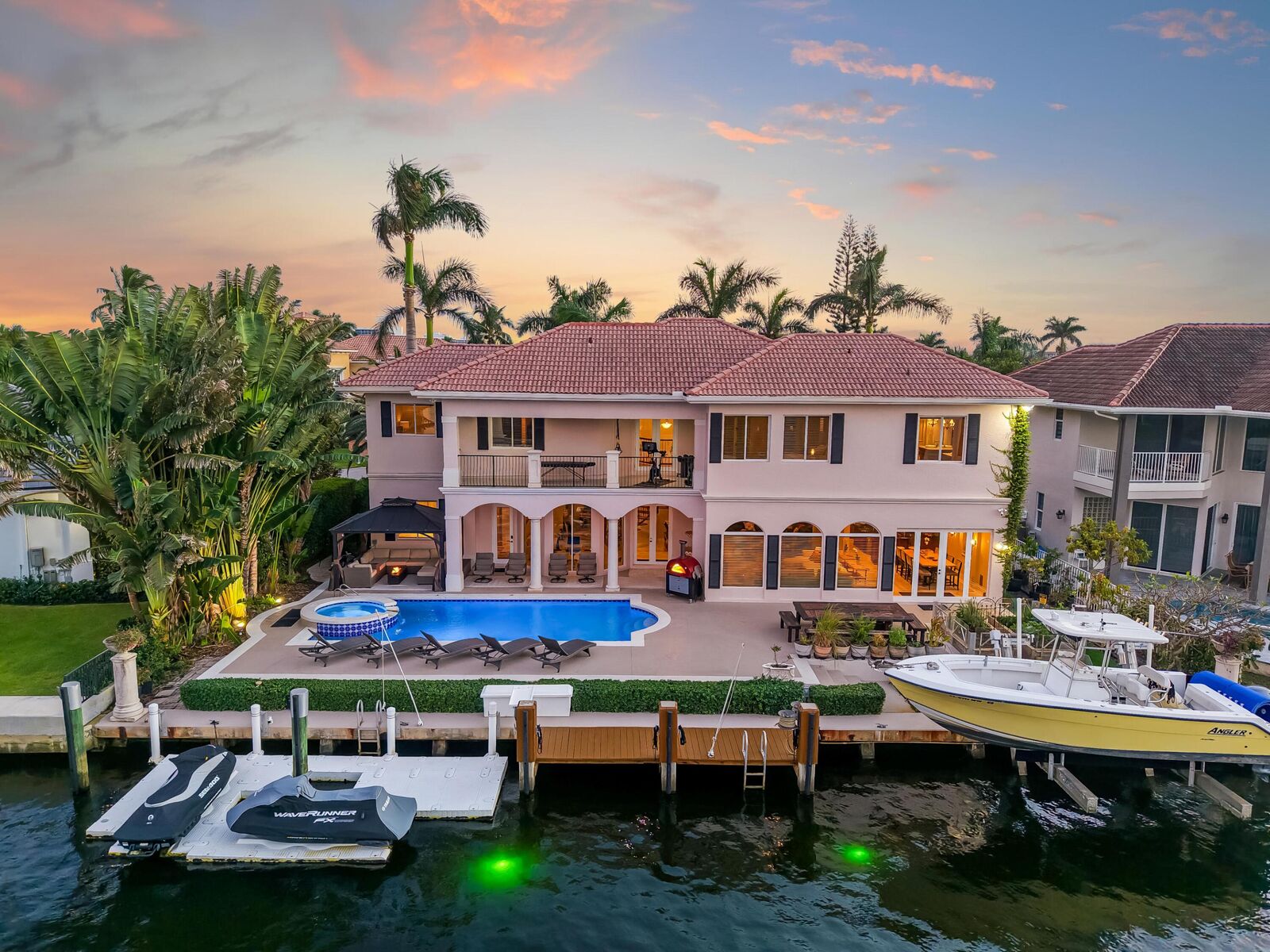 Property Photo: 961 Banyan Drive FL 33483