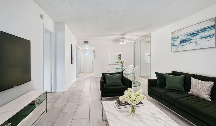 Property Photo: 601 NW 78th Terrace 106 FL 33063